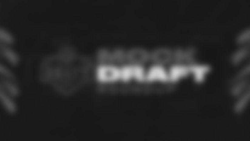 The stage is set, the red carpet laid, and the strip is ready for prospects. Tonight, we will know who the pick is at 31 for Cincinnati. As draft gurus submitted their final picks ahead of draft festivities kicking off, a few new names have entered the chat as to who the experts anticipate the Bengals selecting 31st overall. Here is the final mock draft ahead of the Bengals first round selection.