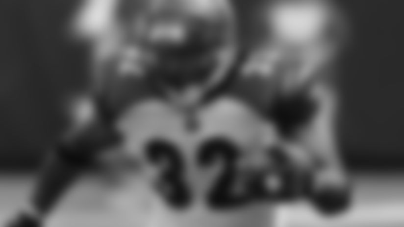 The Bengals turned to running back Cedric Benson in 2009 and 2011 to ease the pressure elsewhere on offense and ran to the playoffs.