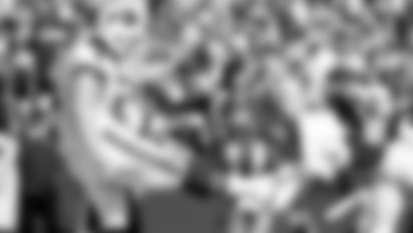 colton-schmidt-buffalobillscom-2015-player-awards-story.jpg