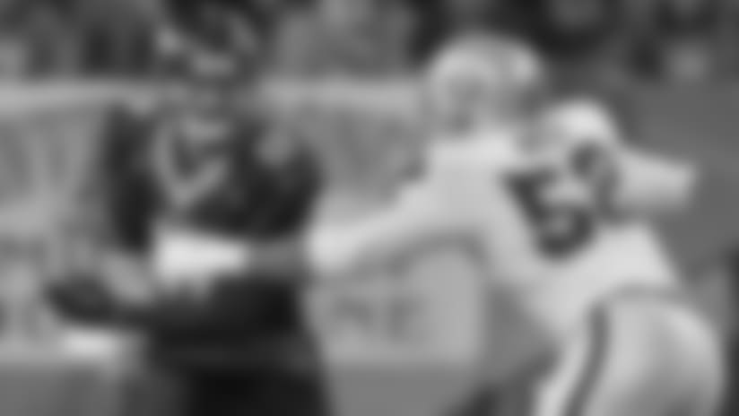 osweiler_brock_sack_CP_151213.jpg