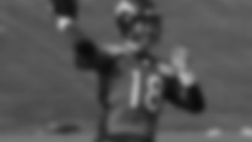 manning_peyton_CP_151028.jpg