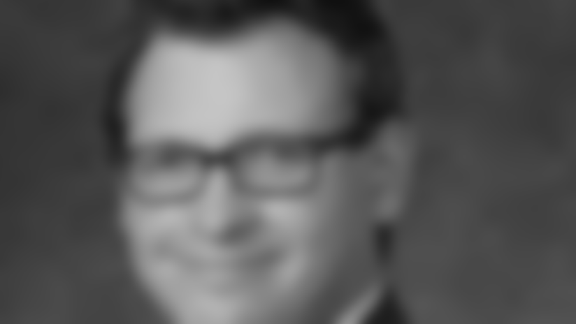 lacanfora_130_headshot.jpg