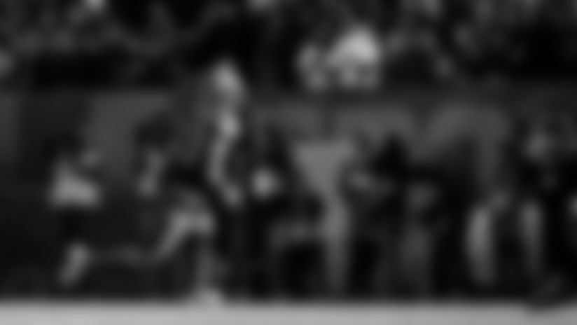 Wide receiver Jarvis Landry (80)