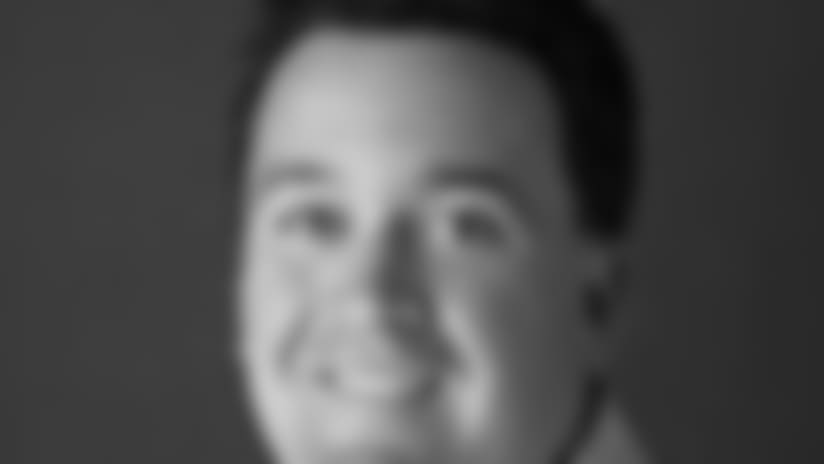 archer_130_headshot.jpg