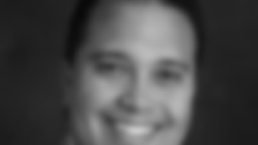 mando_130_headshot.jpg