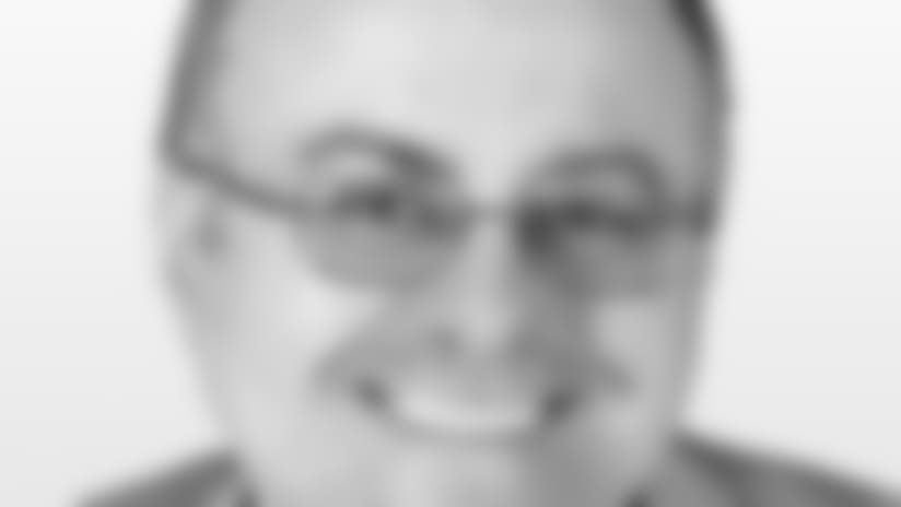 lange_130_headshot.jpg