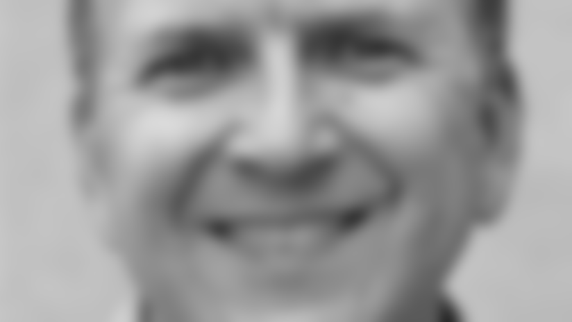 pluto_130_headshot.jpg