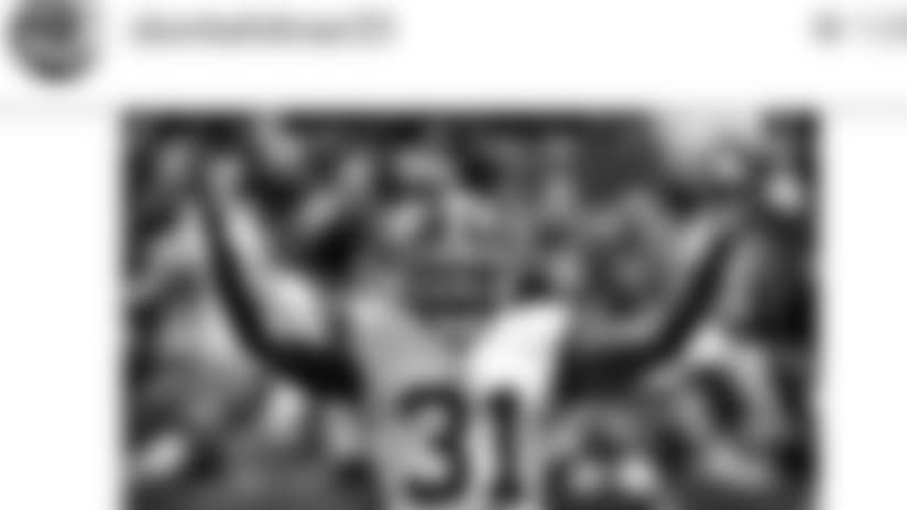 dontebucks_576.jpg