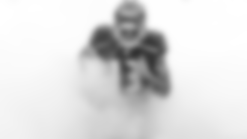 122-mike-evans.jpg