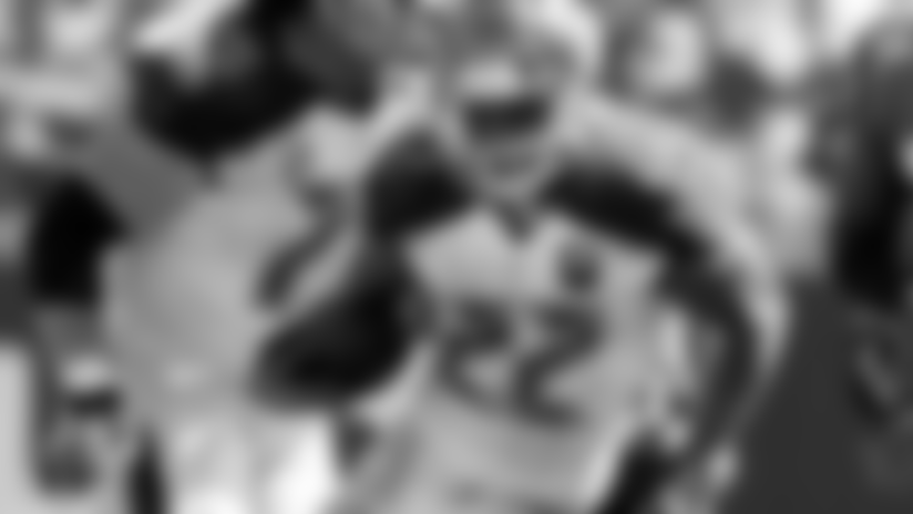 1023-doug-martin.jpg