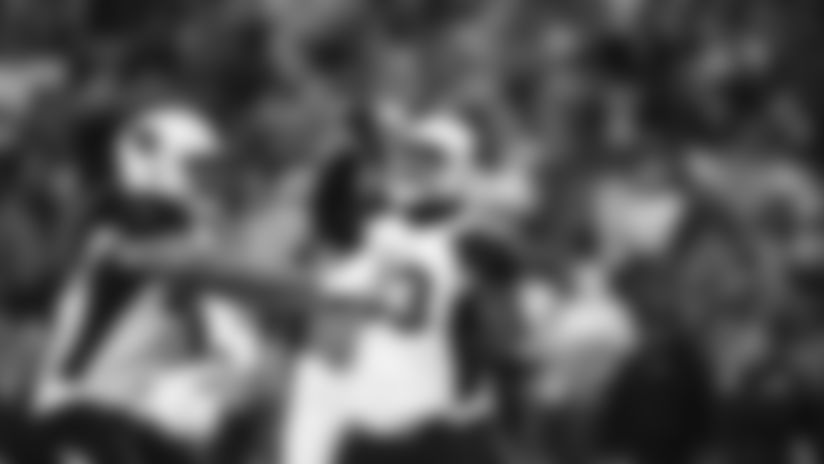 Exploring the game against the Broncos through the lens of the Cardinals team photographer