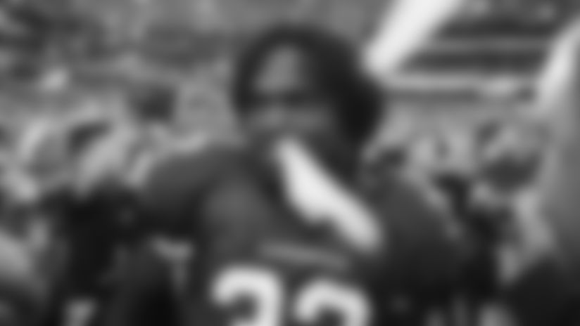 Edgerrin James after the Cardinals clinched the NFC title during the 2008 season.