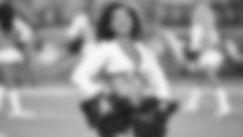 Cheerleader Of The Week - Kaylin