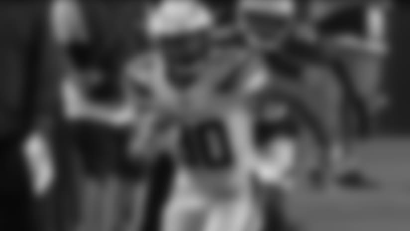 Austin Ekeler Sprints 39 Yards up Sideline