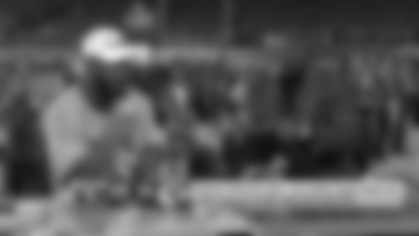 Damien Williams can 'feel the family vibe' with the Chiefs Organization