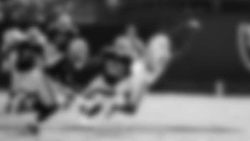 HIGHLIGHT: Dontrelle Inman stretches out for first-down catch