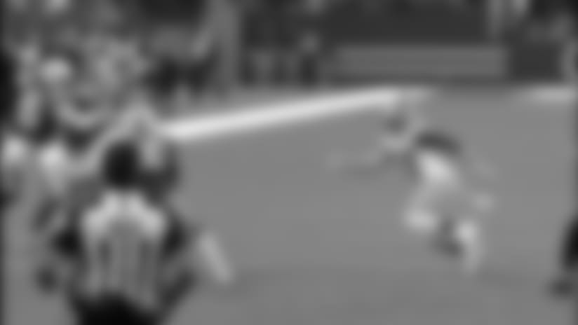 HIGHLIGHT: Chester Rogers whips a spin move for extra yards after catch