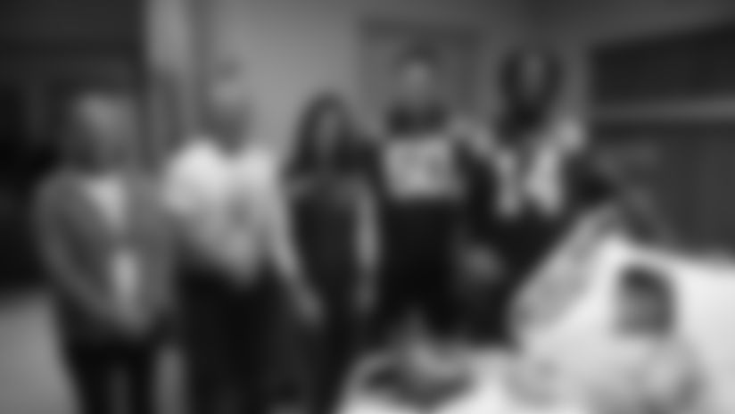 2019_1104_VAHospitalVisit_0077