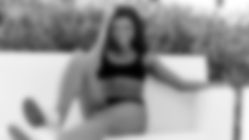 Cheerleader of the Week: AMBRIA (Personality)