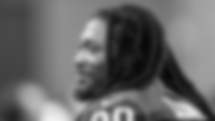 clowneys-continued-development-should-give-cowboys-quite-a-challenge-hero.jpg