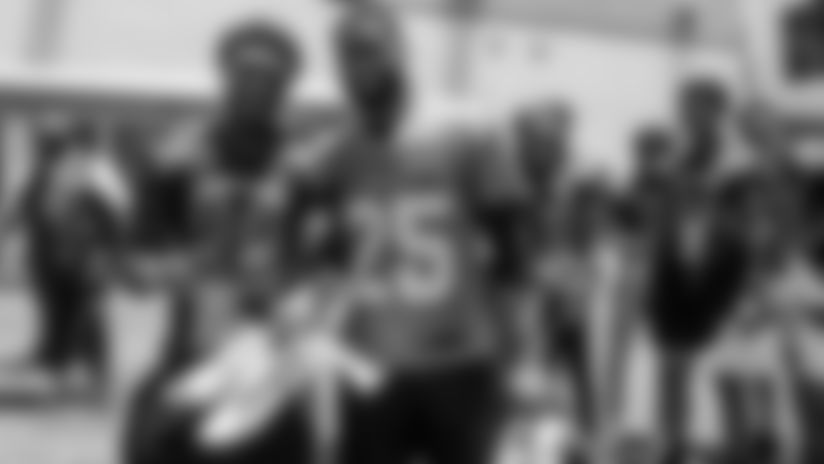 DOLPHINS DARKROOM: Junior Dolphins | Hialeah Senior High School Visits OTAs