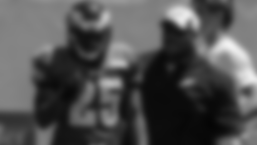 240_lesean_mccoy_072913.jpg