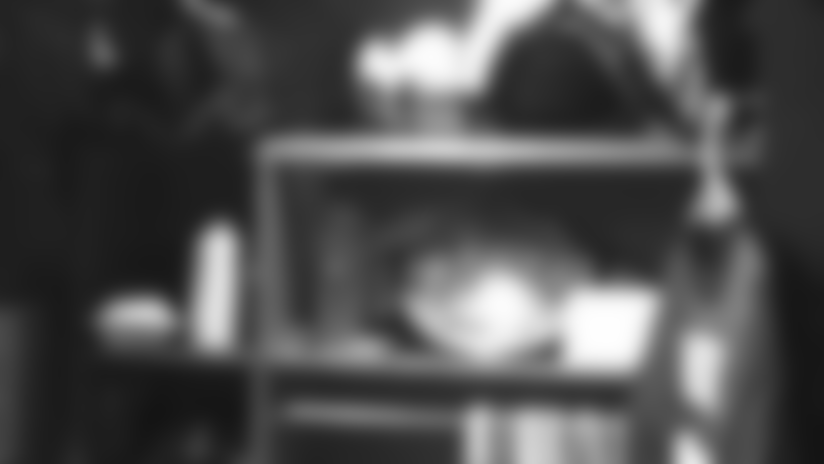 240x320_JacksonLocker.jpg