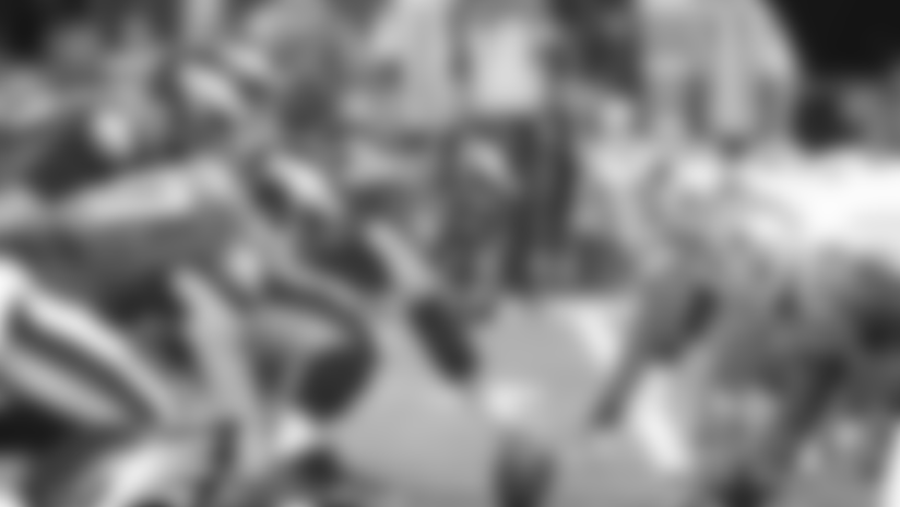 615_Tale_of_the_Tape_PHIvsDAL_112614.jpg