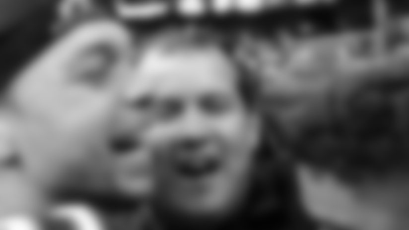 240x320_Hunsey.jpg