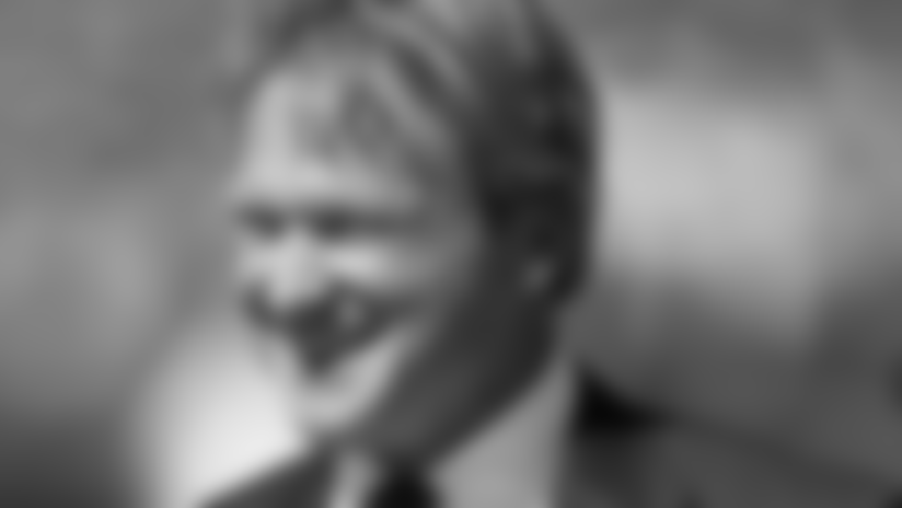 240_jon_gruden_090313.jpg