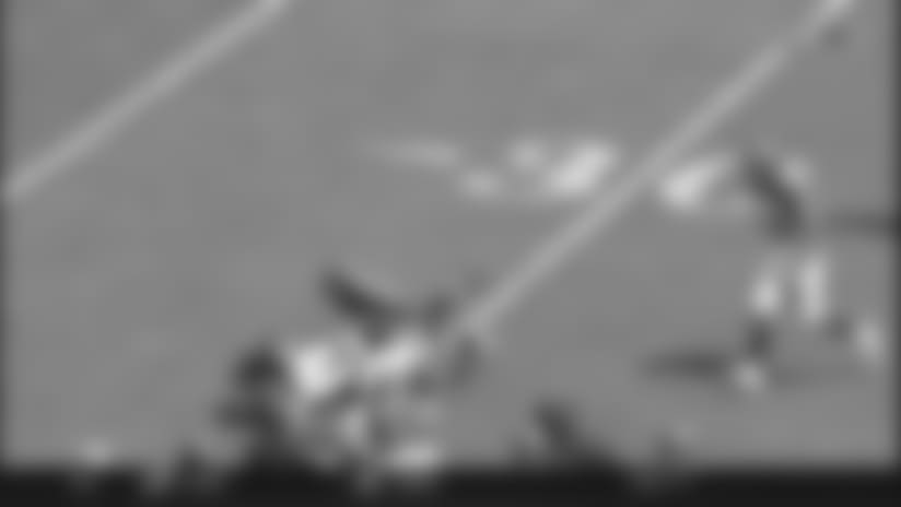 Nick Foles Finds Nelson Agholor For A 17-Yard Gain
