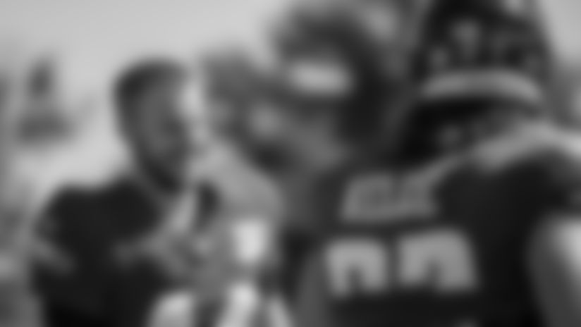 Carson Wentz Jason Kelce 1920 081720