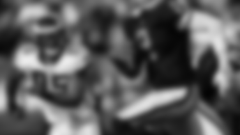 615_mychal_kendricks_110413.jpg