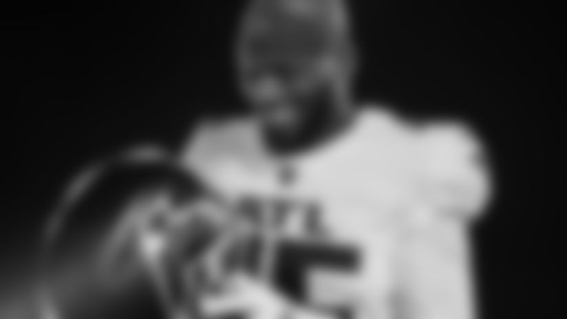 Debo