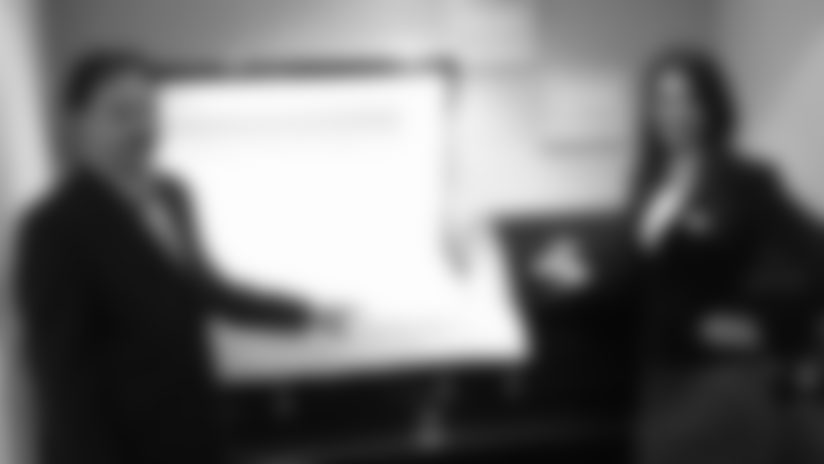 01031_AliceEmbed.jpg