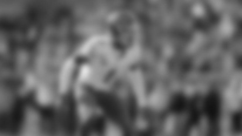 Henderson_AP_19320794427392