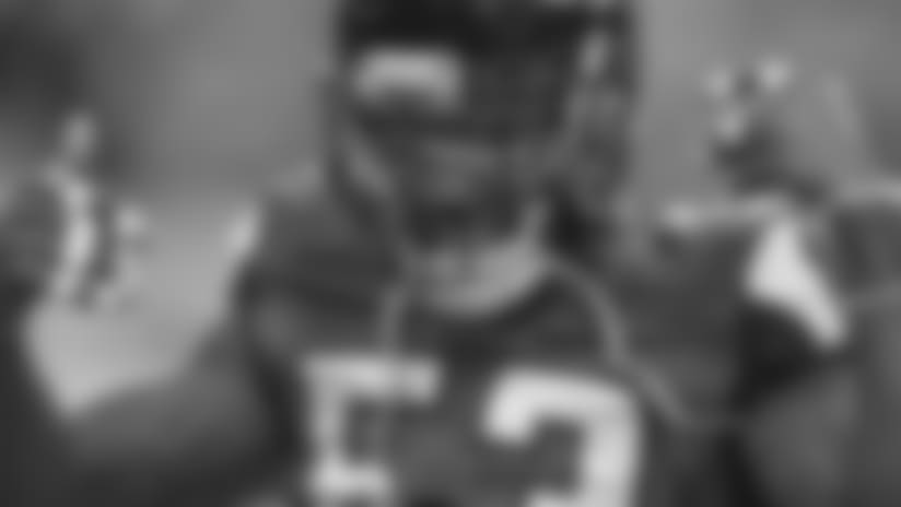 161127_MicdUp_Reynolds_NOW--nfl_mezz_1280_1024.jpg
