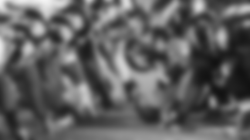 giantseaglesline-101615.jpg