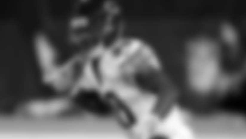 bwwebb-center-31918.jpg
