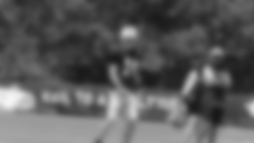 Joint Practice Highlight: Sam Darnold Goes Deep to Chad Hansen