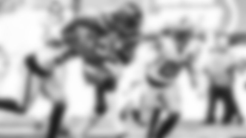E_SZ1_2384-adams-thumb
