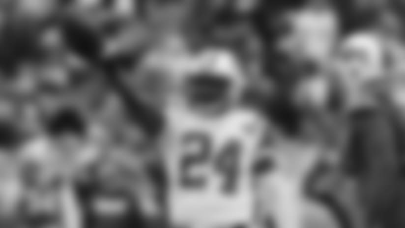 The Best Photos of Darrelle Revis