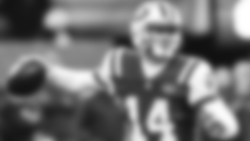 E_MKII7454-darnold-thumb