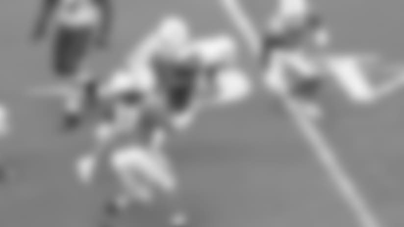 Highlight: Qunicy Enunwa Carries a Pile of Dolphins for Big Gain