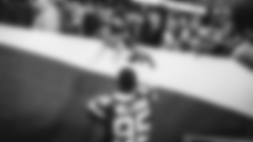 E_SNY_3868