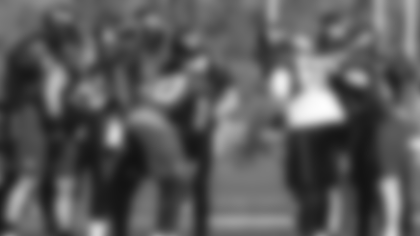 E_SZP_0137-offense-thumb