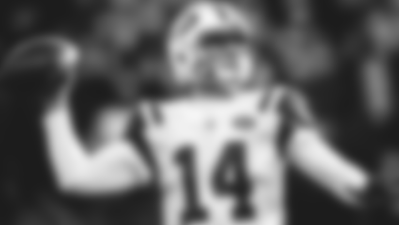 What Do NFL Pro Bowlers Think of Sam Darnold?