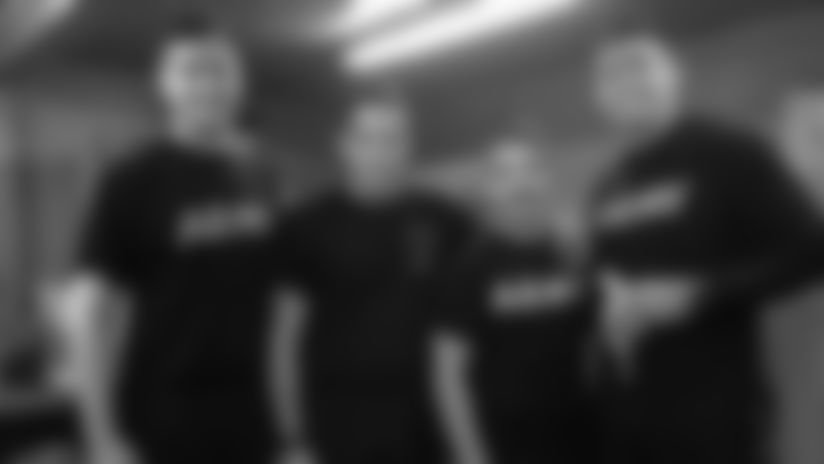 Daryn Colledge (far right)
