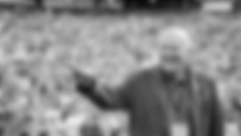 170323-through-the-lens-legendary-950.jpg