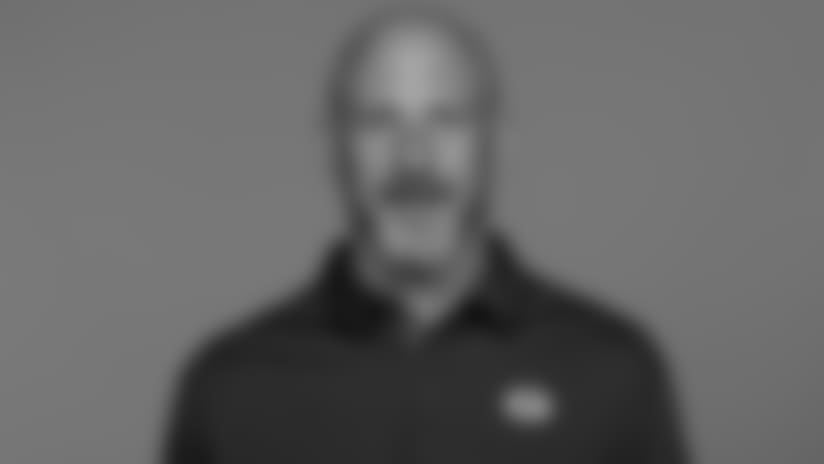 2018-headshot-hostler-jim